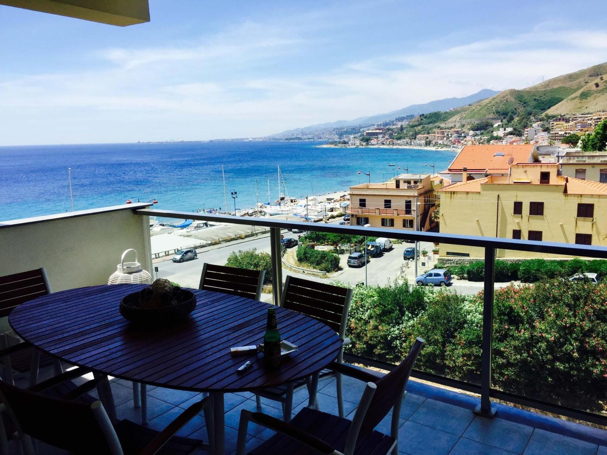 Luxury Apartment Messina Kamer foto
