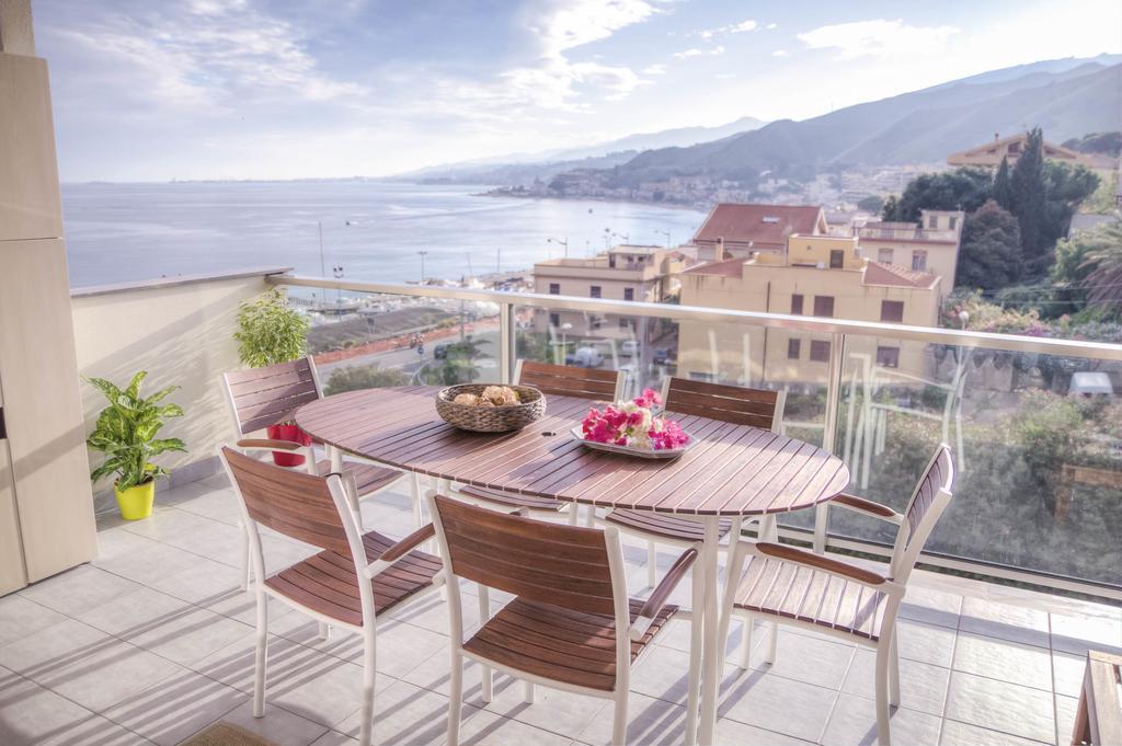 Luxury Apartment Messina Kamer foto