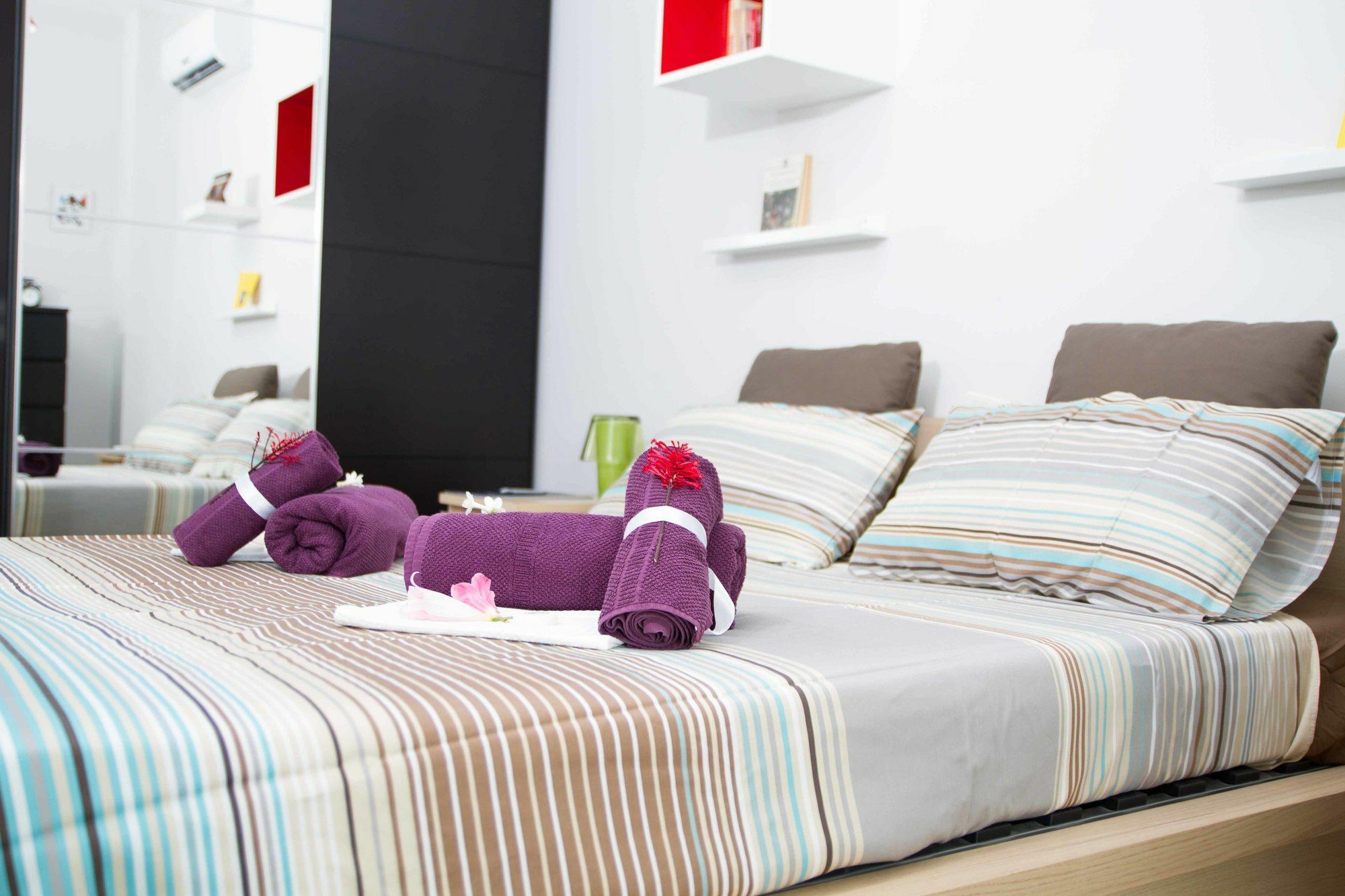 Luxury Apartment Messina Buitenkant foto